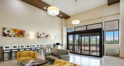 Best Western Waukesha Grand