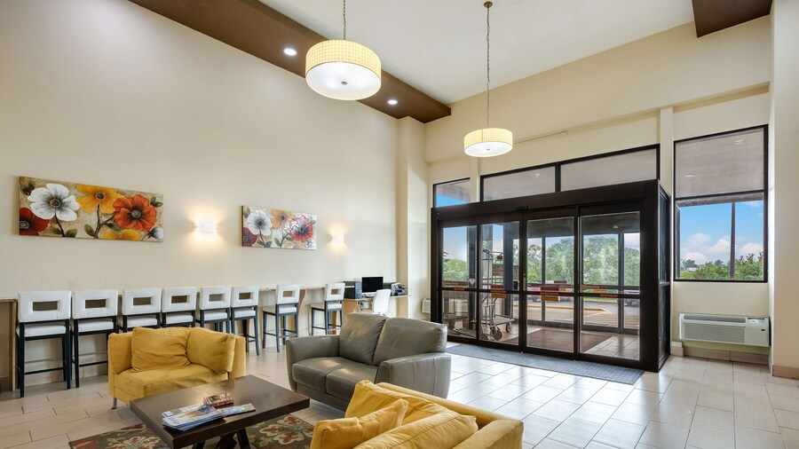 Best Western Waukesha Grand