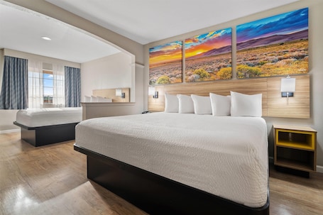 Studio Suite, Multiple Beds, Non Smoking | Desk, soundproofing, iron/ironing board, free cribs/infant beds