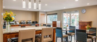 MainStay Suites Dubuque at Hwy 20