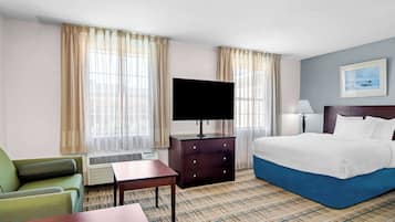 Suite, 1 Queen Bed, Non Smoking