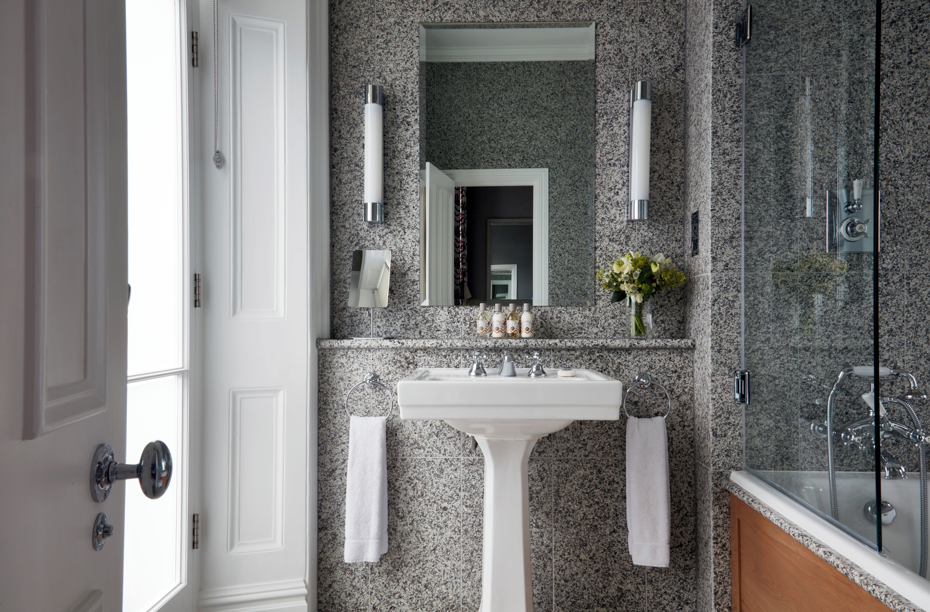 Photo - Number Sixteen Hotel, Firmdale Hotels