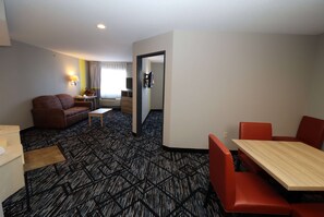 Suite, 1 King Bed, Non Smoking (1 Bedroom)