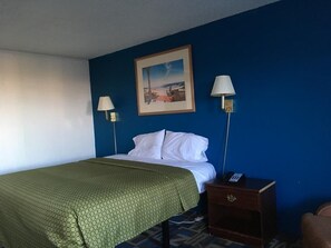 Desk, iron/ironing board, rollaway beds, free WiFi
