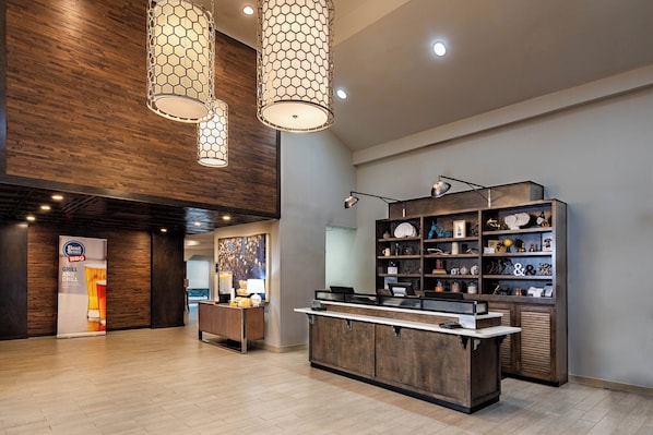 Lobby lounge - Four Points by Sheraton Charlotte - Lake Norman (Huntersville)