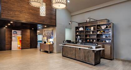 Four Points by Sheraton Charlotte - Lake Norman