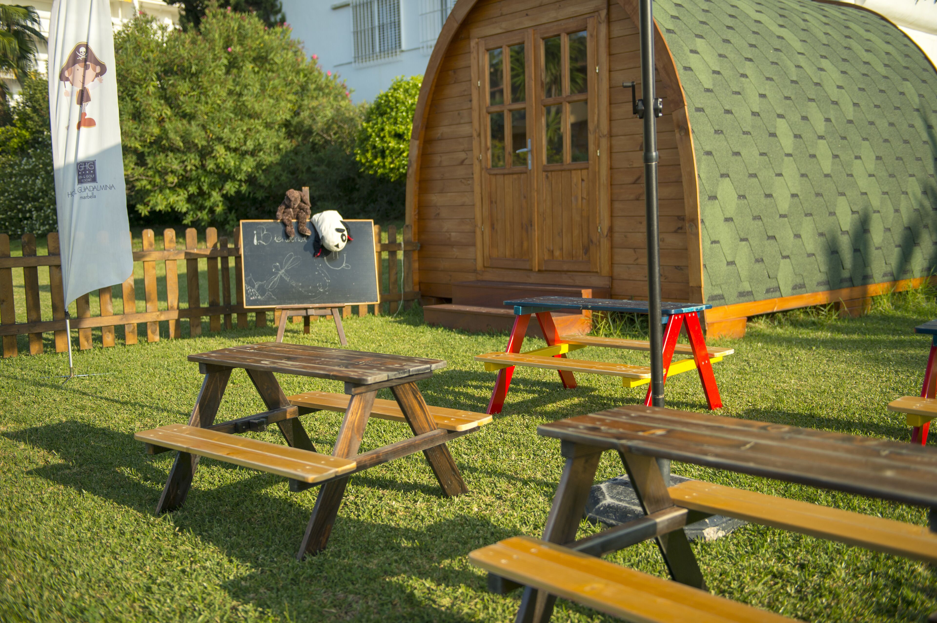 children’s play area – outdoor