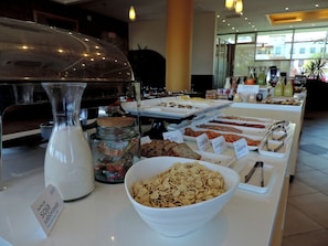 Food court