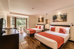 1 bedroom, minibar, in-room safe, desk