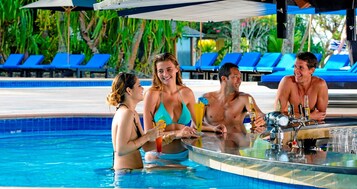 2 间酒吧/酒廊、2 间池畔酒吧、泳池酒吧