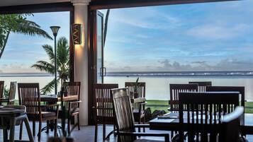5 Restaurants; Frühstück, Mittagessen und Abendessen werden serviert