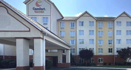 Comfort Suites Airport