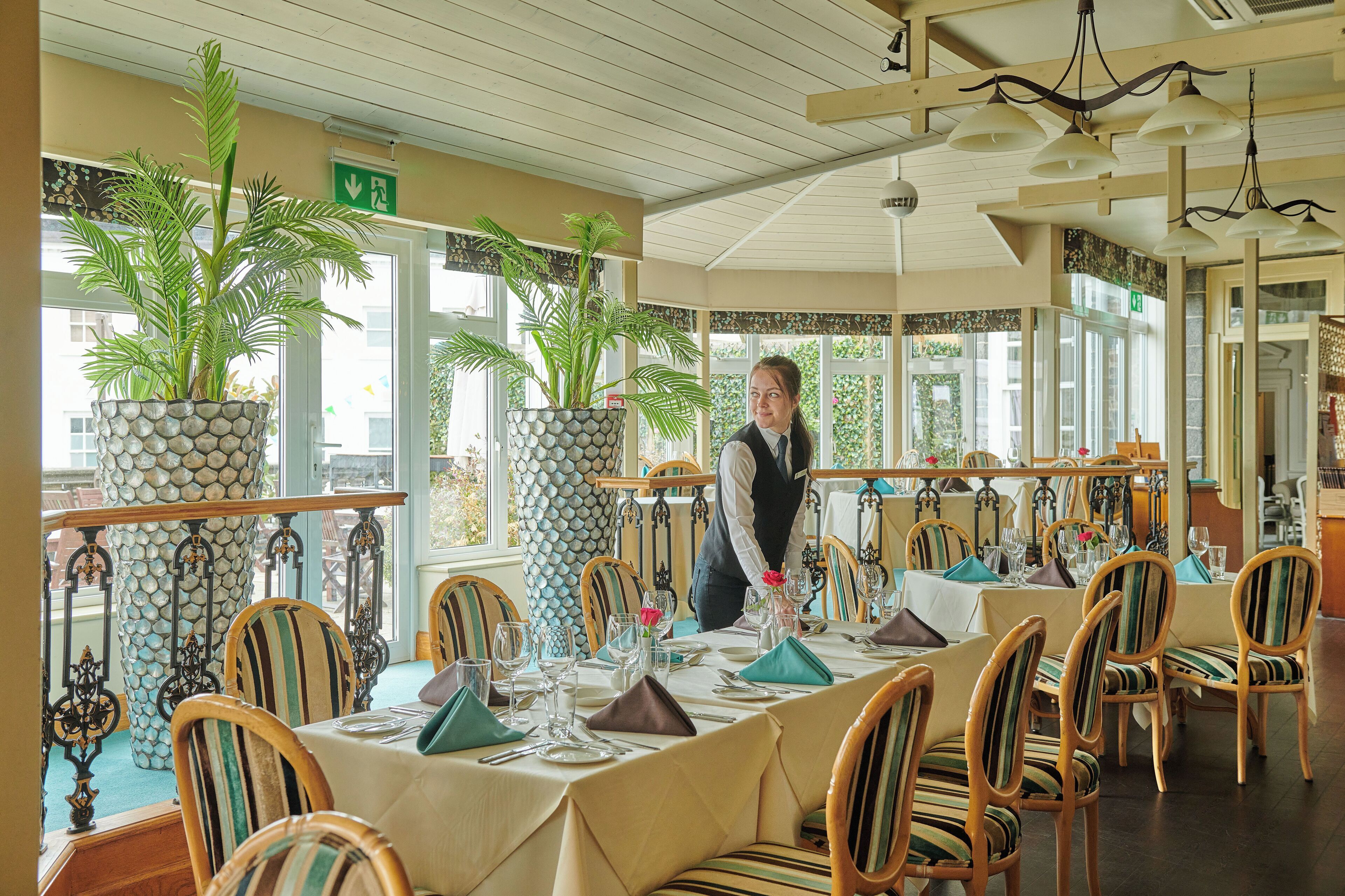 Frühstück, Mittagessen, Brunch, internationale Küche 