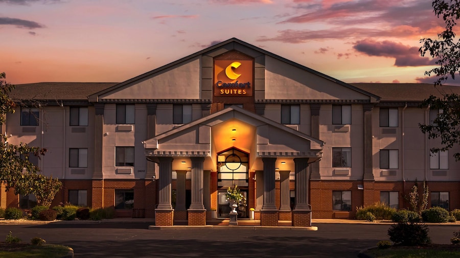 Comfort Suites St Charles - St Louis
