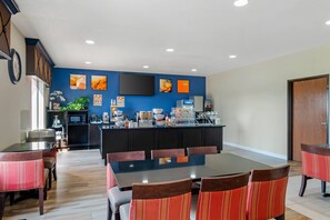 Gratis komplett frukost varje dag