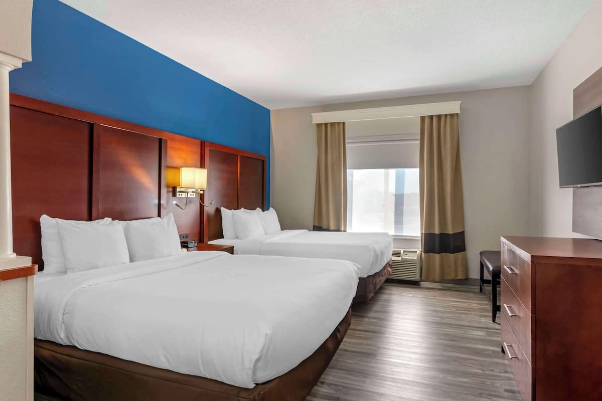 Suite, Multiple Beds, Accessible, Non Smoking | In-room safe, desk, laptop workspace, blackout curtains