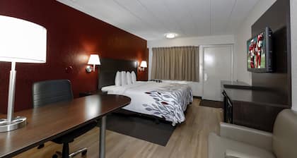 Red Roof Inn Cleveland - Medina