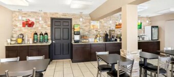 Quality Inn Middleburg Heights near Cleveland Airport