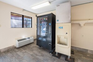 Vending machine