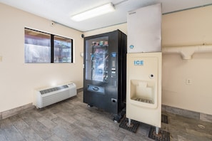 Vending machine