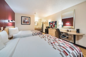 Deluxe Room, 2 Queen Beds, Non Smoking | Desk, laptop workspace, blackout drapes, cribs (free) - Red Roof Inn Columbus - Grove City (Grove City)