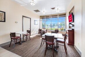 Lobby sitting area - Red Roof Inn Columbus - Grove City (Grove City)