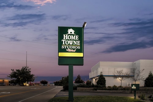 HomeTowne Studios by Red Roof Florence, KY-Cincinnati Airport