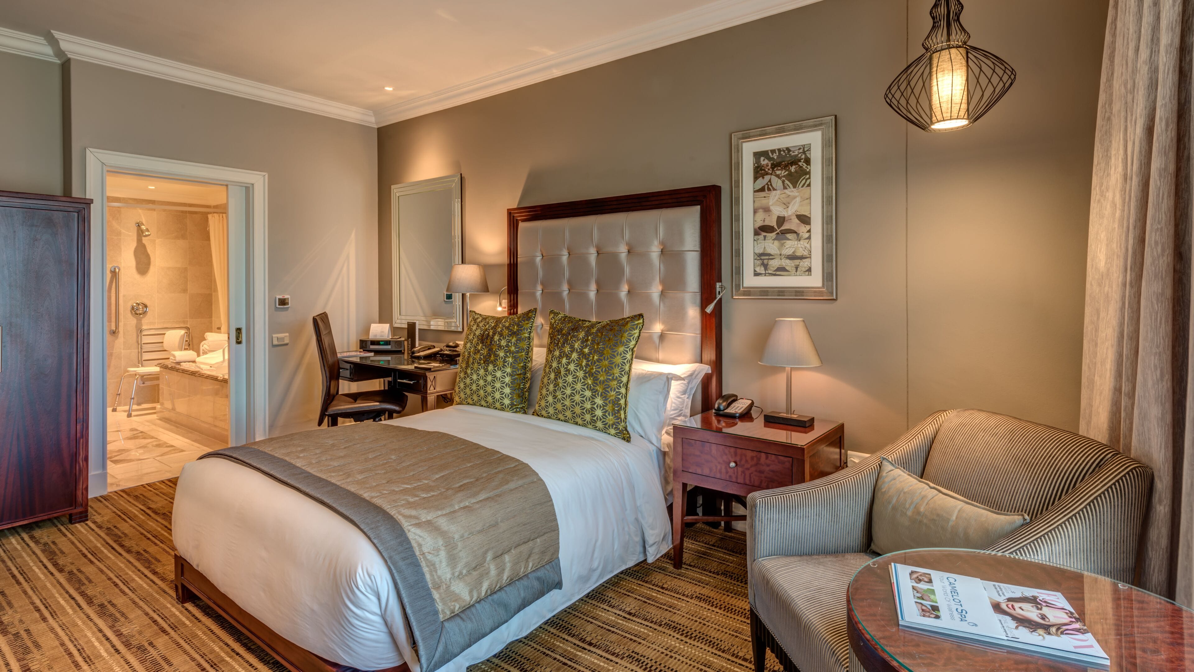 Classic Room, 1 Double Bed, Accessible | Egyptian cotton sheets, premium bedding, pillow-top beds