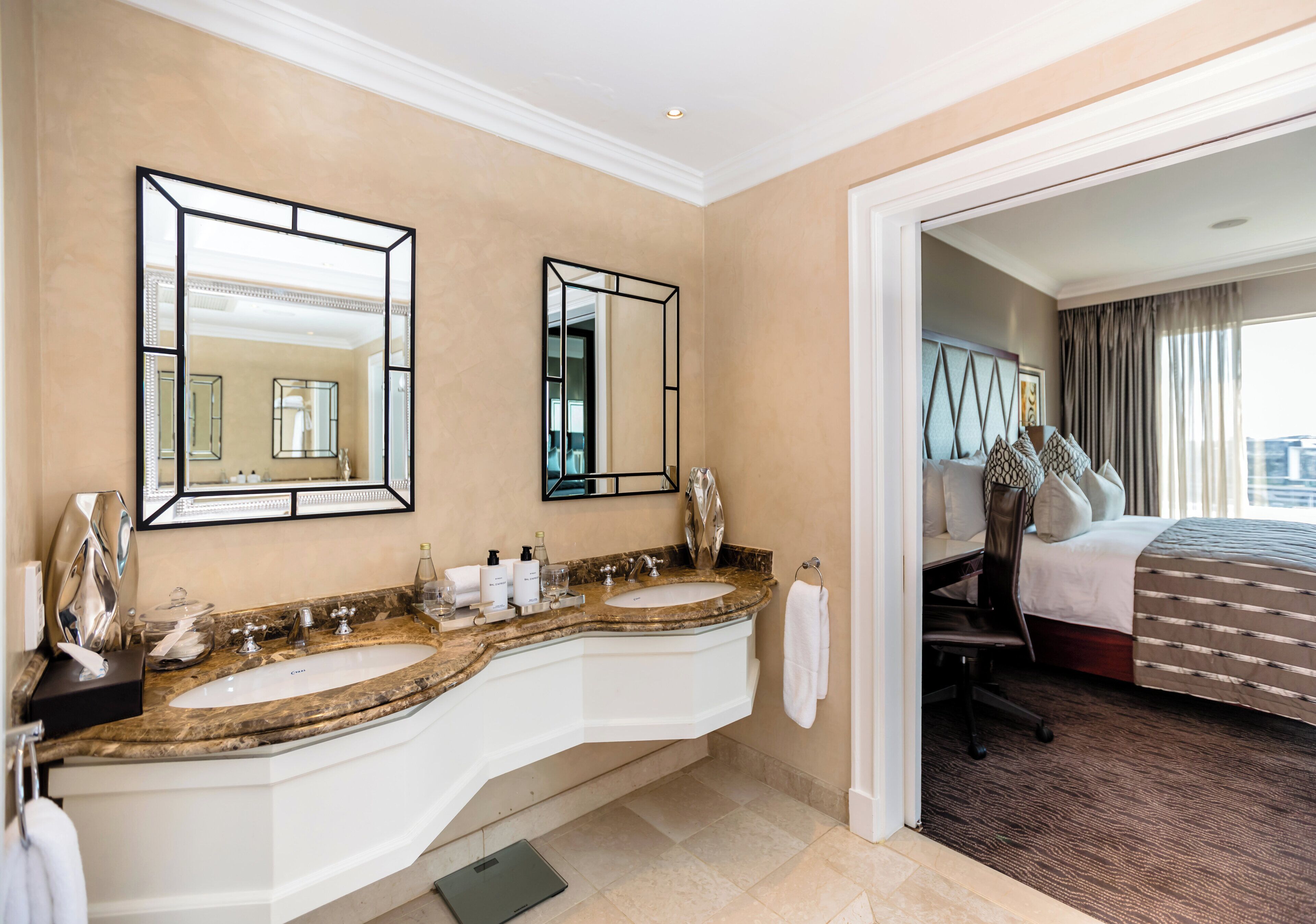 presidential suite, 1 single bed | egyptian cotton sheets, premium bedding, pillow-top beds