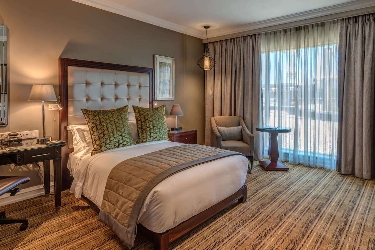 Classic Room, 1 Double Bed, Accessible Bathtub