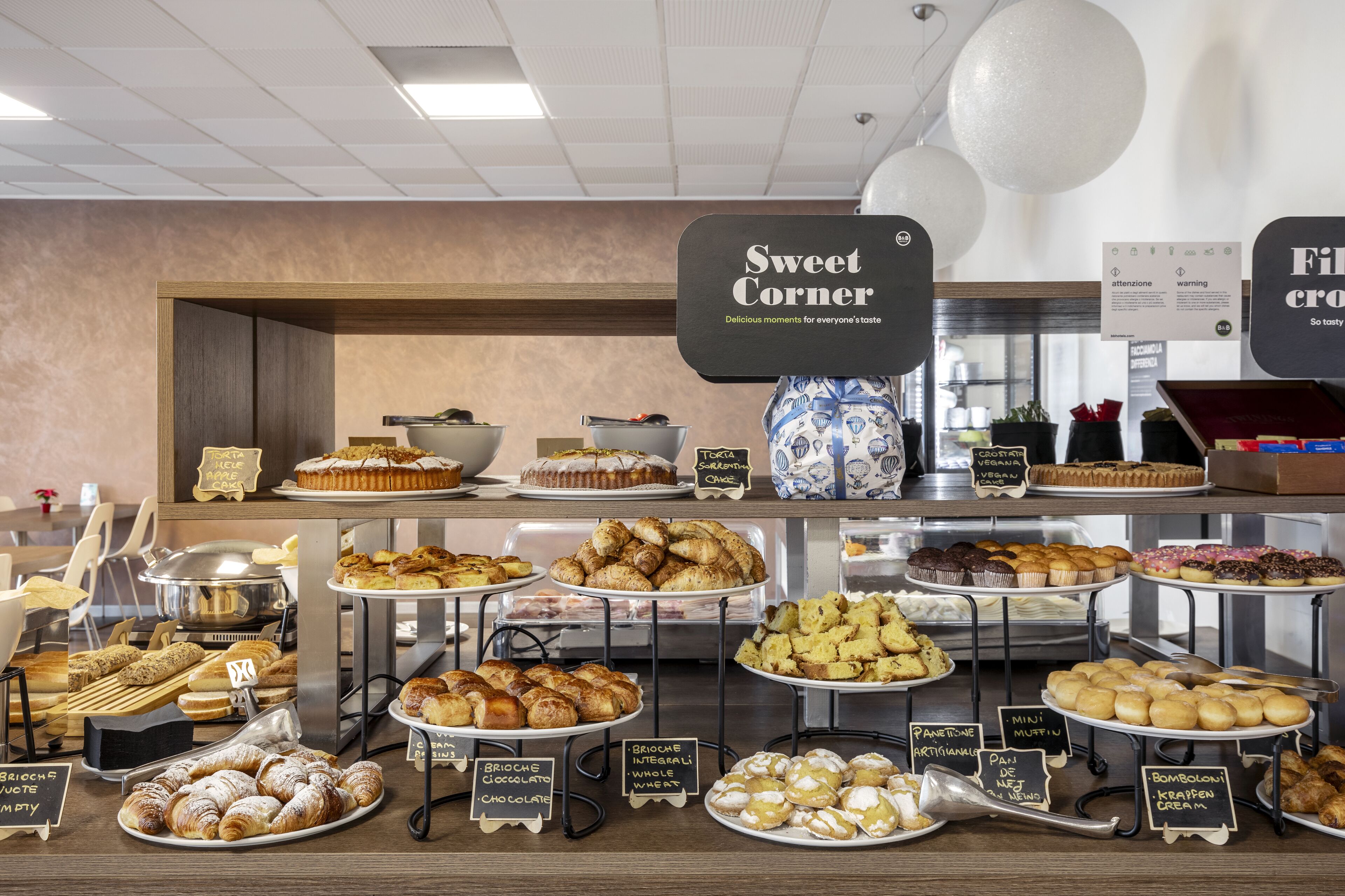 Daily buffet breakfast (EUR 12 per person)