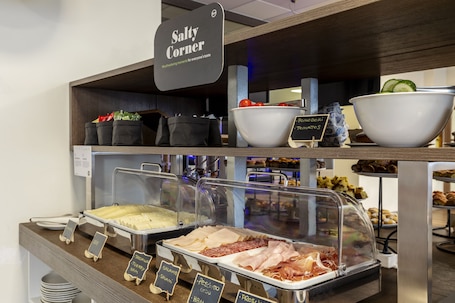 Daily buffet breakfast (EUR 12 per person)