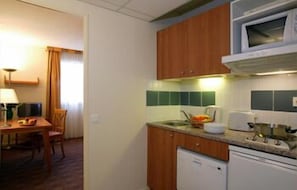 Fridge, microwave, coffee/tea maker