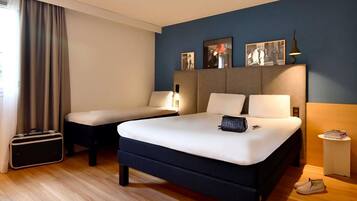 Literie de qualité supérieure, rideaux occultants, chambres insonorisées