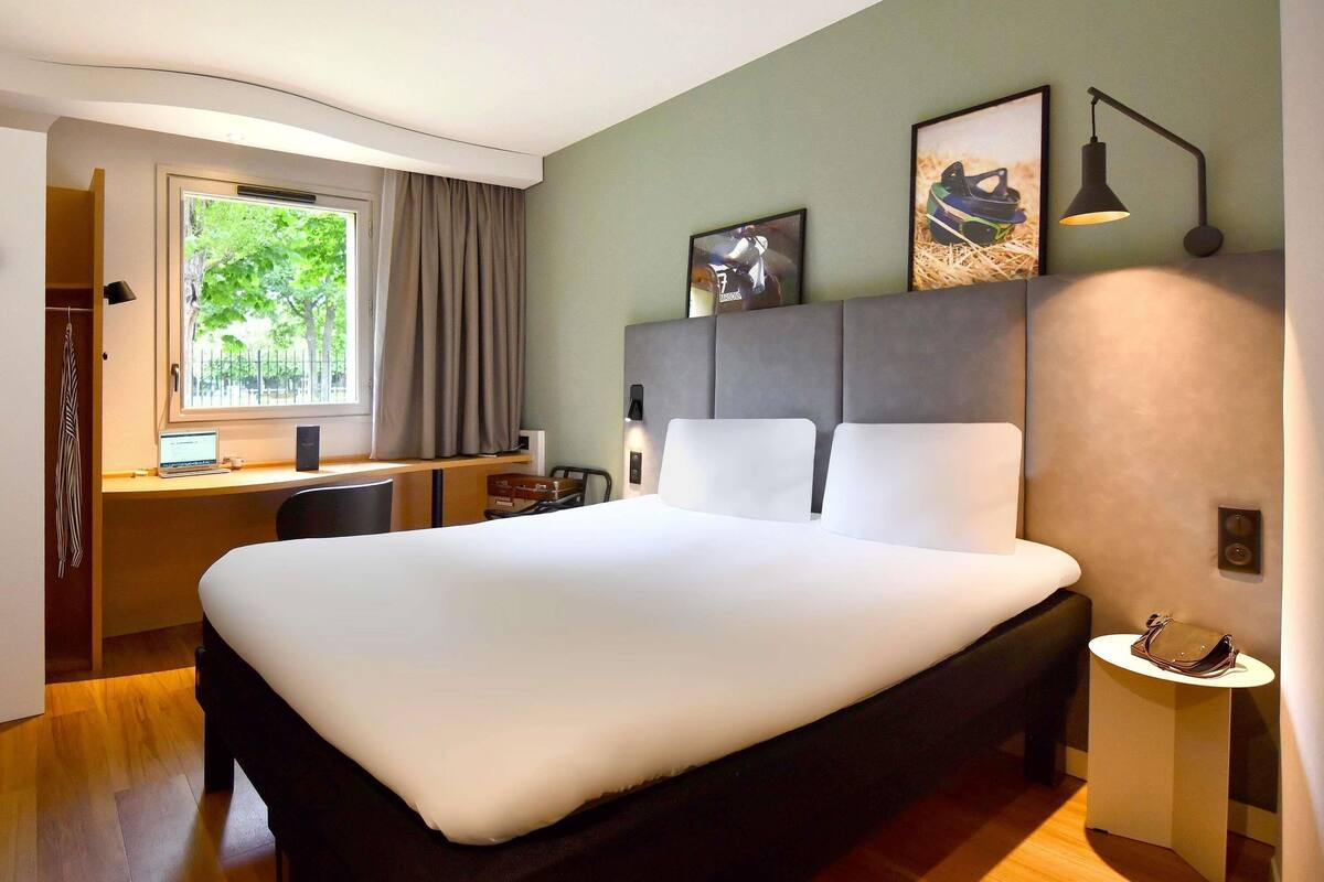 Chambre Supérieure, 1 lit double | Literie de qualité supérieure, rideaux occultants, chambres insonorisées