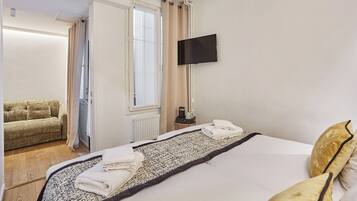 Bureau, Wi-Fi gratuit, draps fournis
