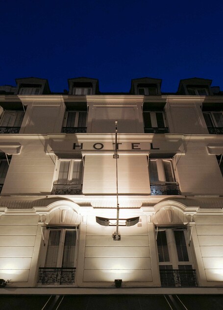 Eiffel Rive Gauche - Image 3
