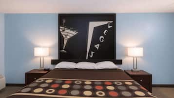 Luxury 1 King Suite with Sofa Non Smoking