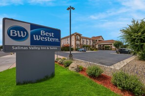 Exterior - Best Western Salinas Valley Inn & Suites (Salinas)