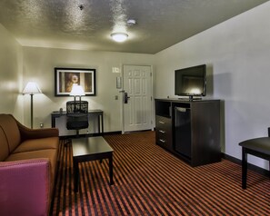 Suite, 1 cama King size, para no fumadores, refrigerador | Vista desde la habitación