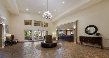 Best Western Salinas Valley Inn & Suites