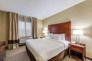 Suite, 1 King Bed with Sofa bed, Accessible, Non Smoking | Desk, blackout curtains, iron/ironing board, free cots/infant beds
