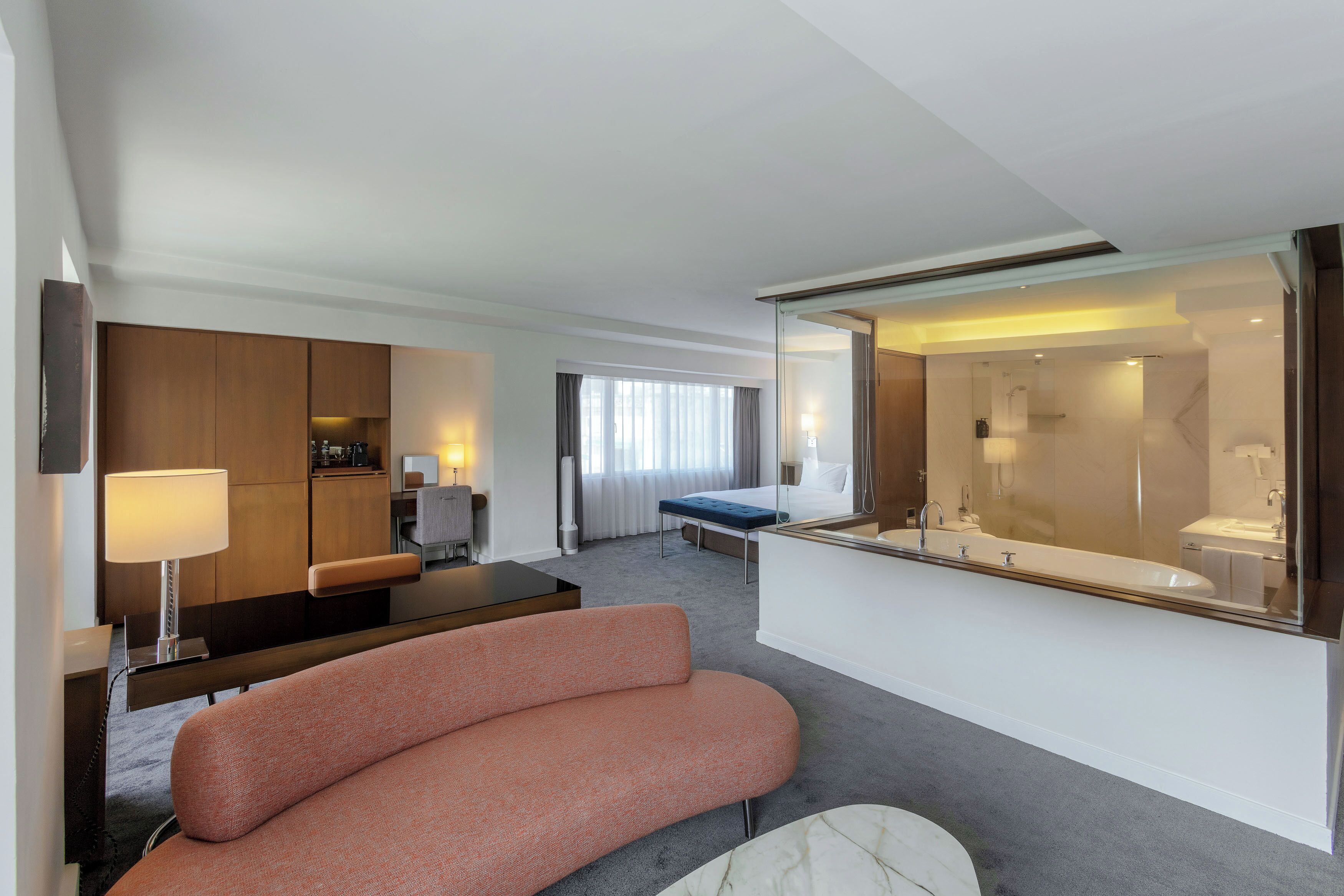 united suite  | bathroom | free toiletries, hair dryer, bathrobes, slippers