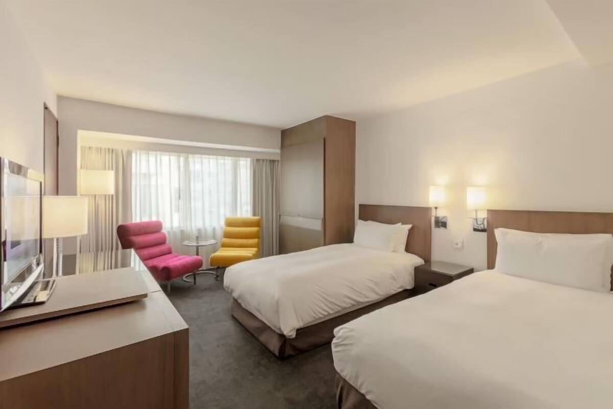 1 bedroom, in-room safe, desk, blackout drapes