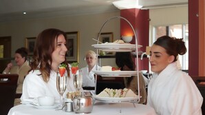 Breakfast, lunch and dinner served - Urban Hotel Grantham  (Grantham)