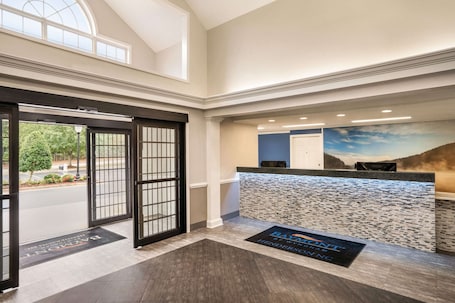 Reception. Baymont by Wyndham Henderson Oxford