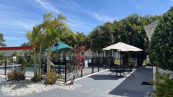 Aire de pique-nique/barbecue