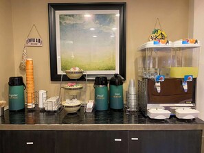 Free daily continental breakfast