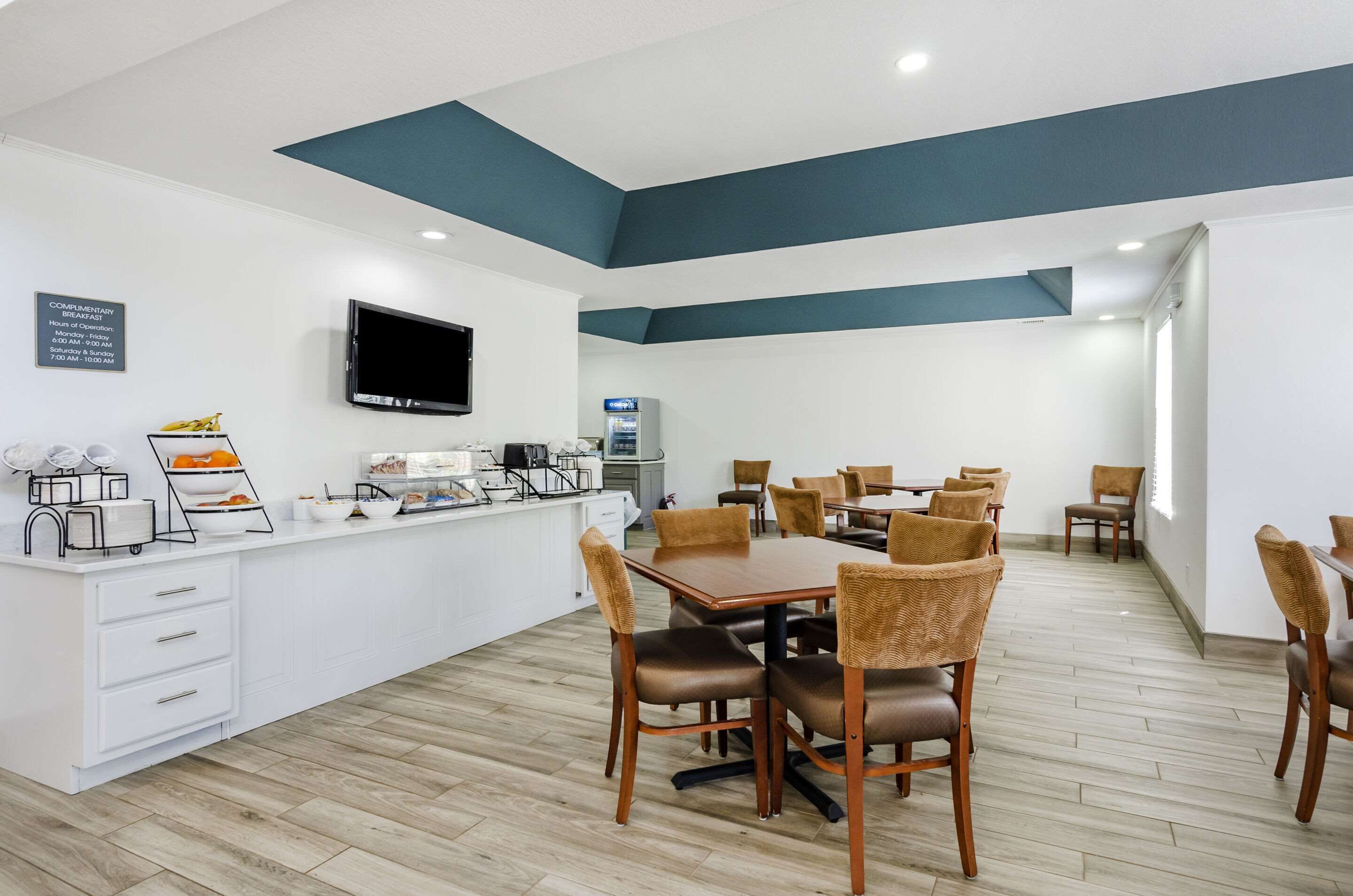 Ilmainen mannermainen aamiainen 