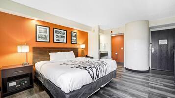 Seprai premium, meja kerja, kedap suara, dan setrika/meja setrika